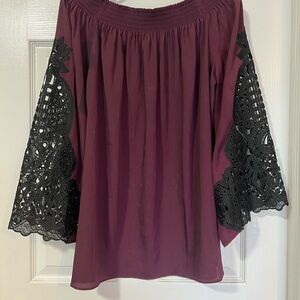 Elegant Women's Off-Shoulder Top with Lace Sleeves
